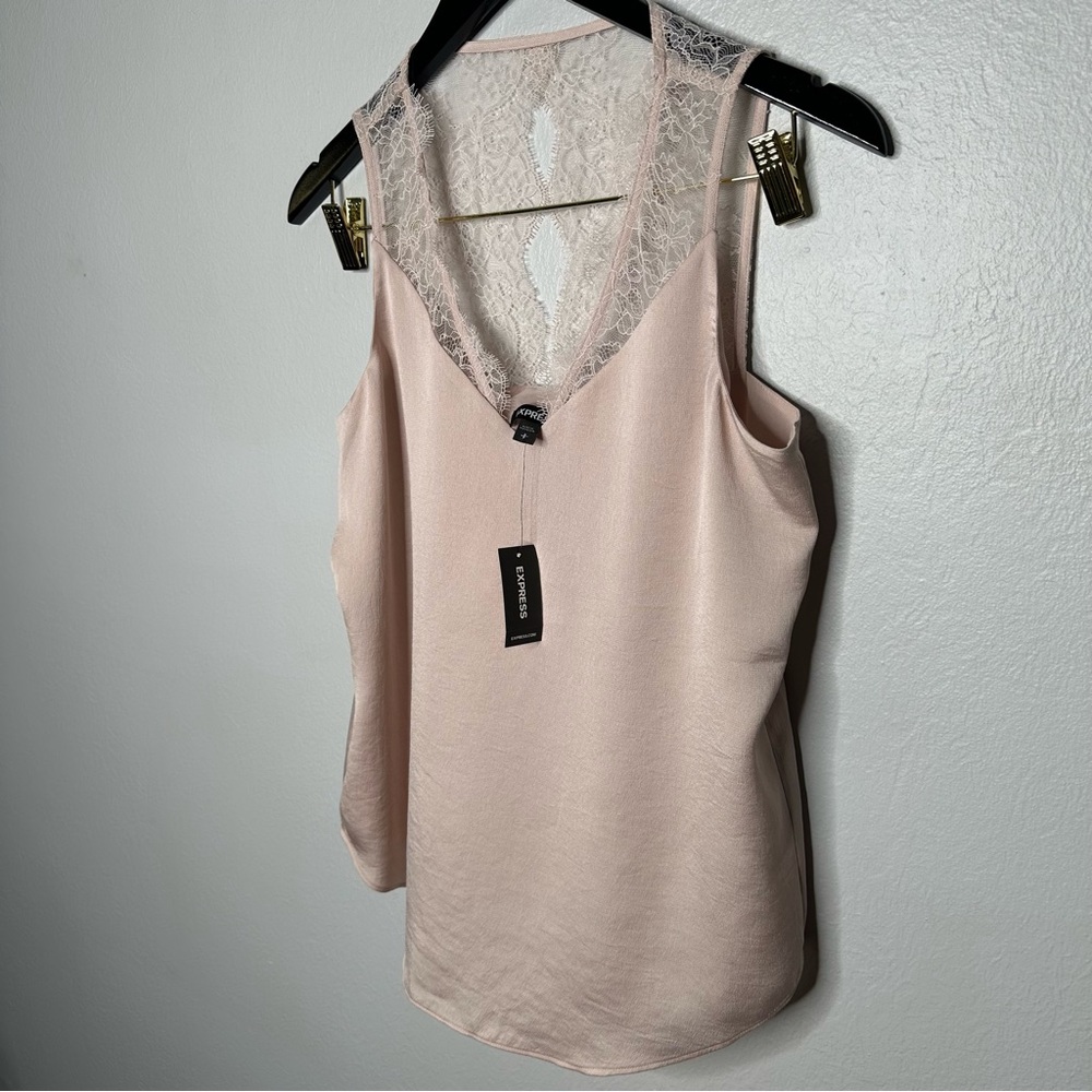 NWT Express Lace Trim Cami Tank Top in Pale Blush Pink